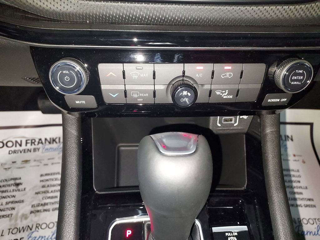 New 2026 Jeep Compass Latitude image 22