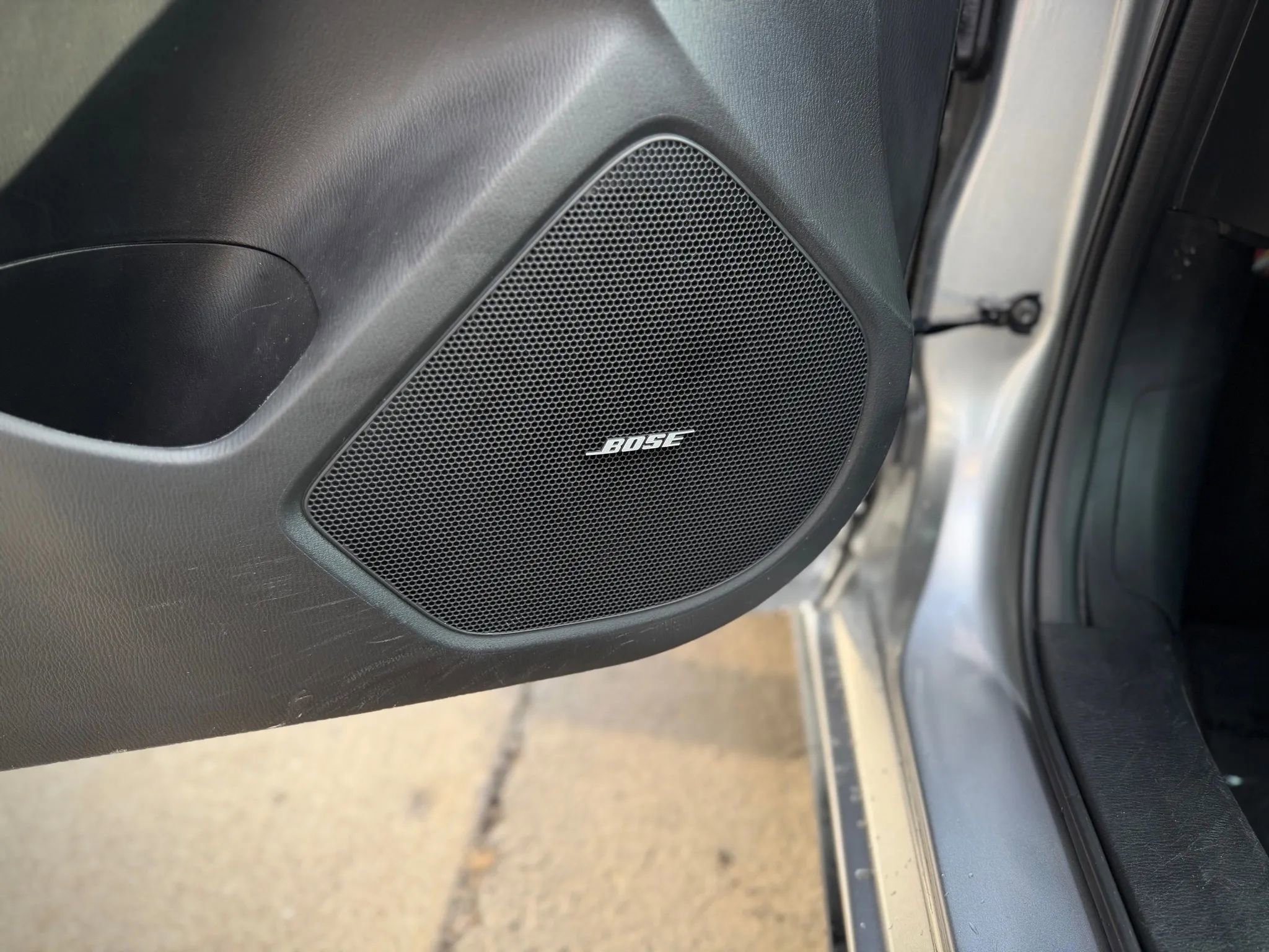 Used 2014 MAZDA MAZDA3 s Touring image 9