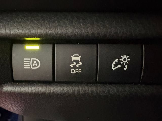Certified 2025 Toyota Camry SE FWD image 14