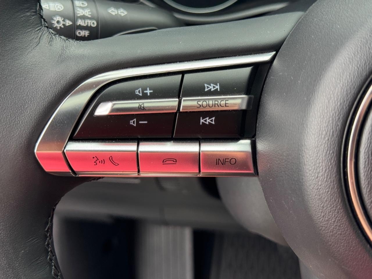 Used 2025 MAZDA CX-50 2.5 Turbo w/ Premium Plus Pkg AWD/4WD image 22