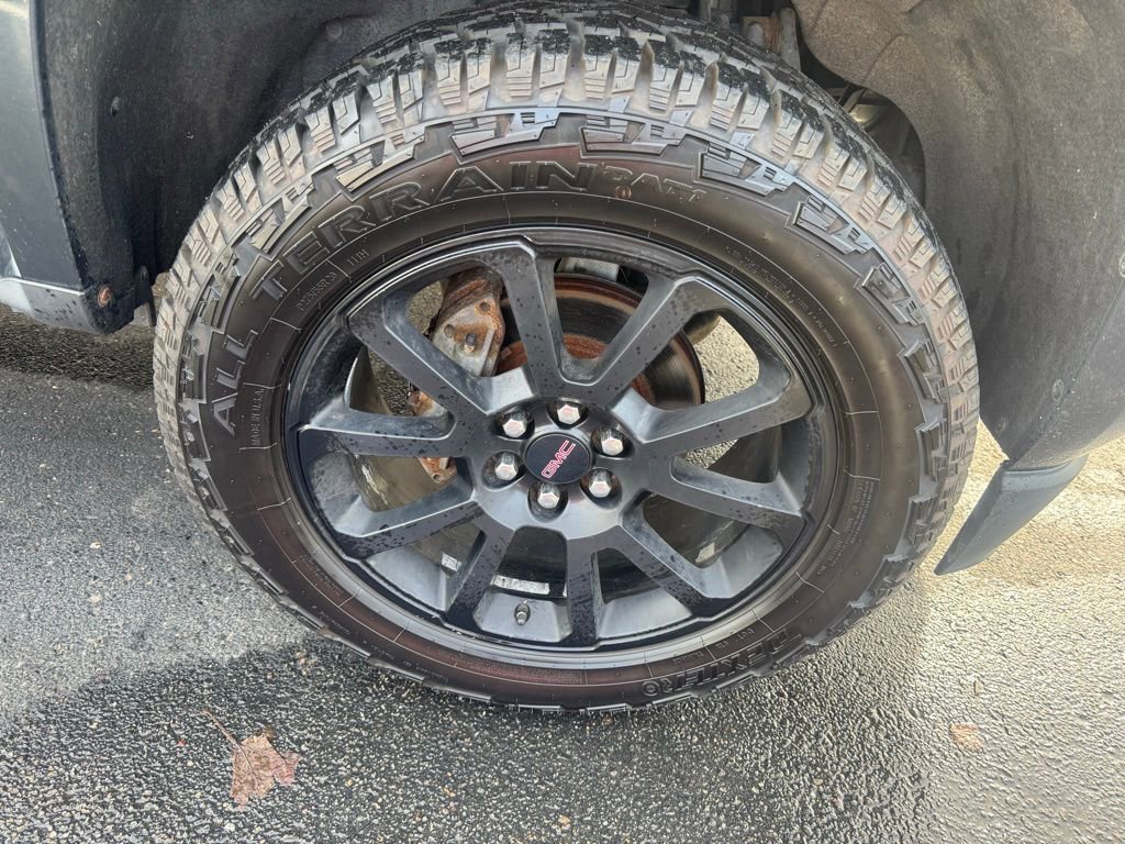 Used 2018 GMC Canyon Denali image 18