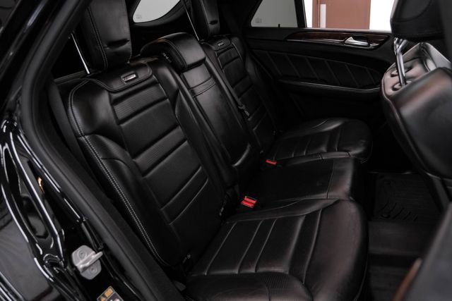 Used 2015 Mercedes-Benz ML 63 AMG 4MATIC w/ Accessory Chrome Package image 29