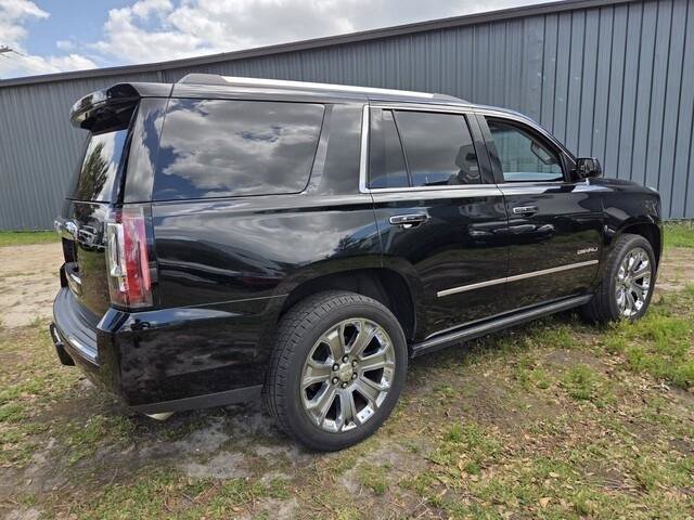 Used 2016 GMC Yukon Denali w/ Open Road Package image 23