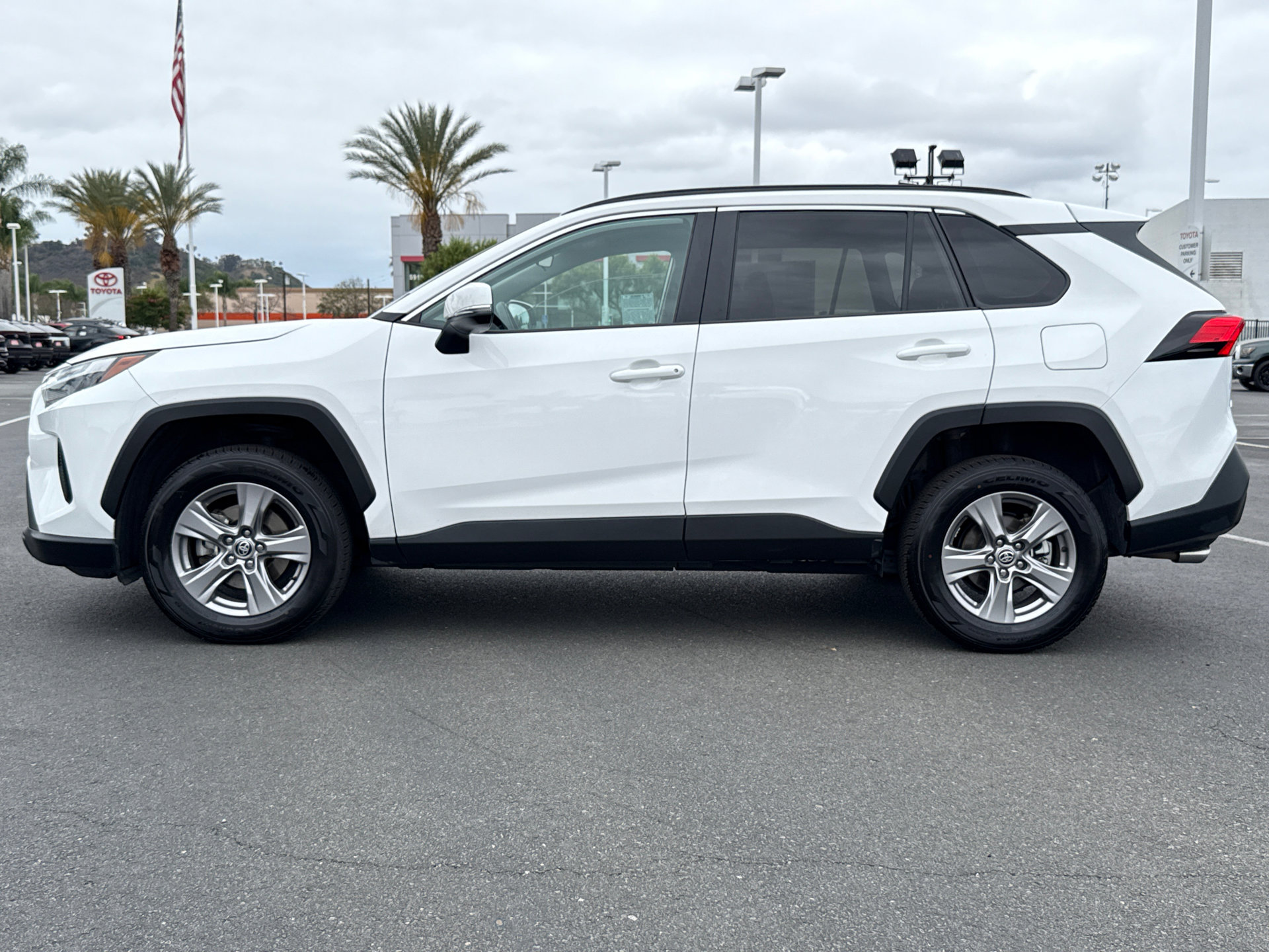 Certified 2024 Toyota RAV4 XLE FWD image 7