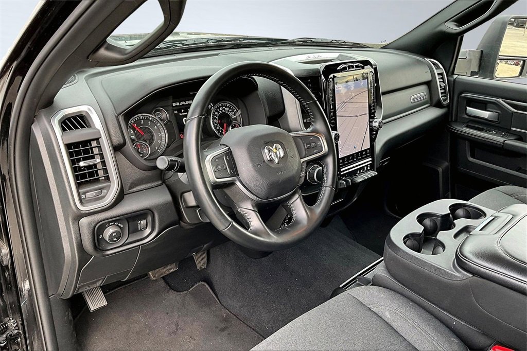 Used 2024 RAM 2500 Big Horn w/ Sport Appearance Package image 15