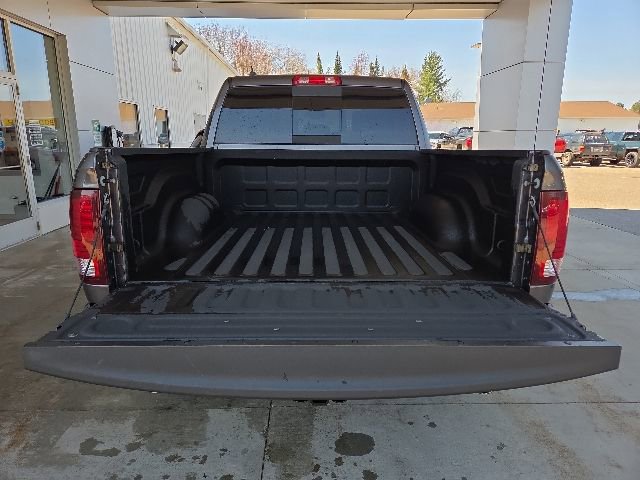 Used 2020 RAM 1500 Classic Warlock AWD/4WD image 24