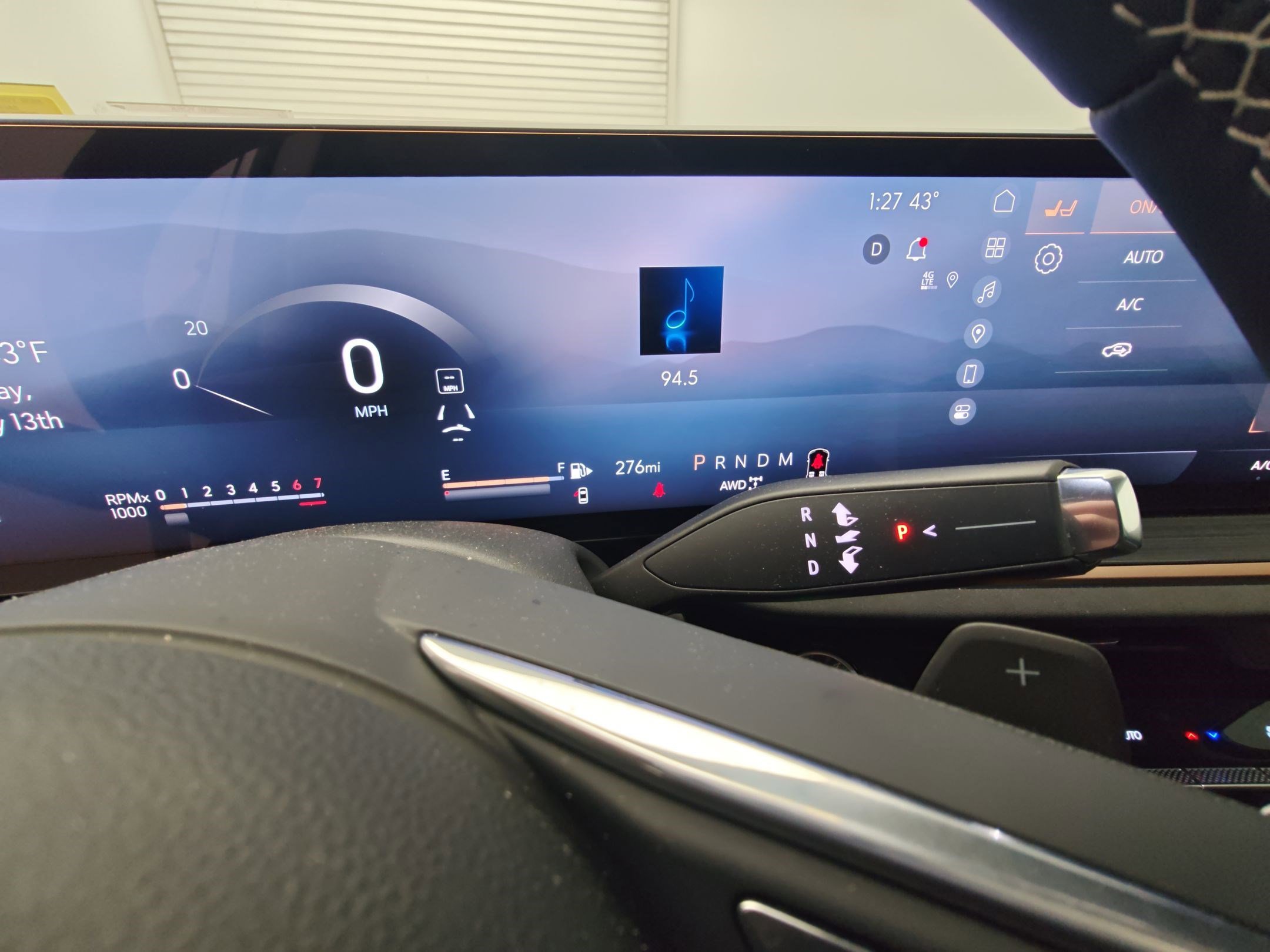 Certified 2025 Buick Envision Sport Touring image 31