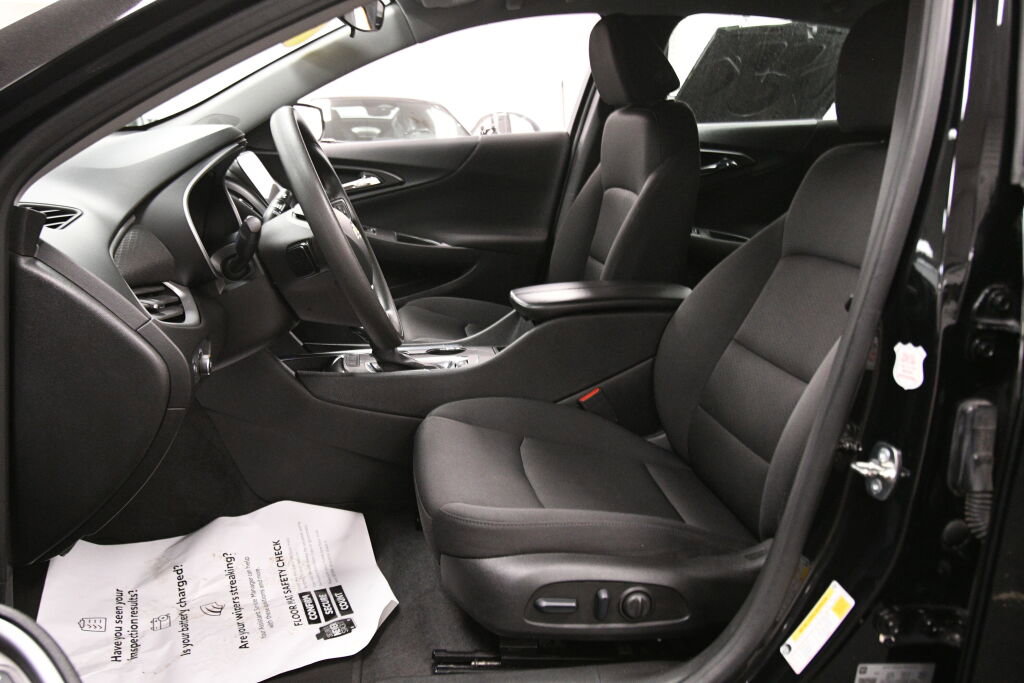 Used 2024 Chevrolet Malibu LT image 10