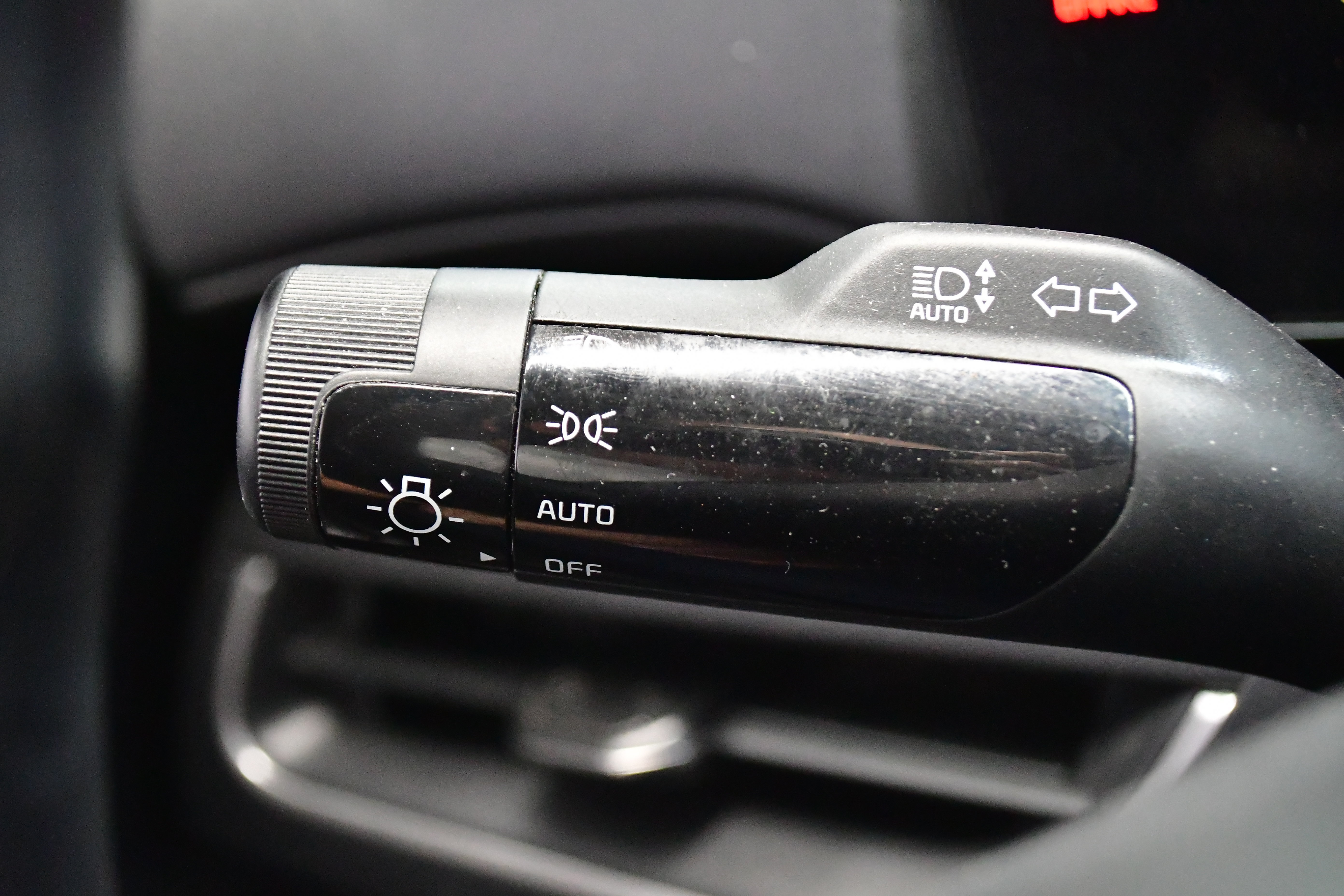 Used 2025 Kia K4 FWD image 19