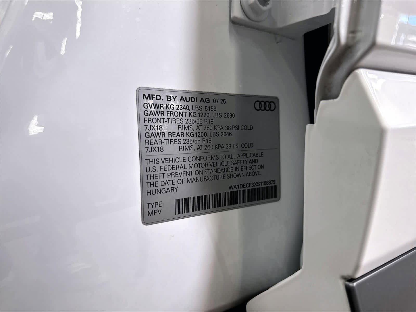 Used 2025 Audi Q3 2.0T Premium AWD/4WD image 35
