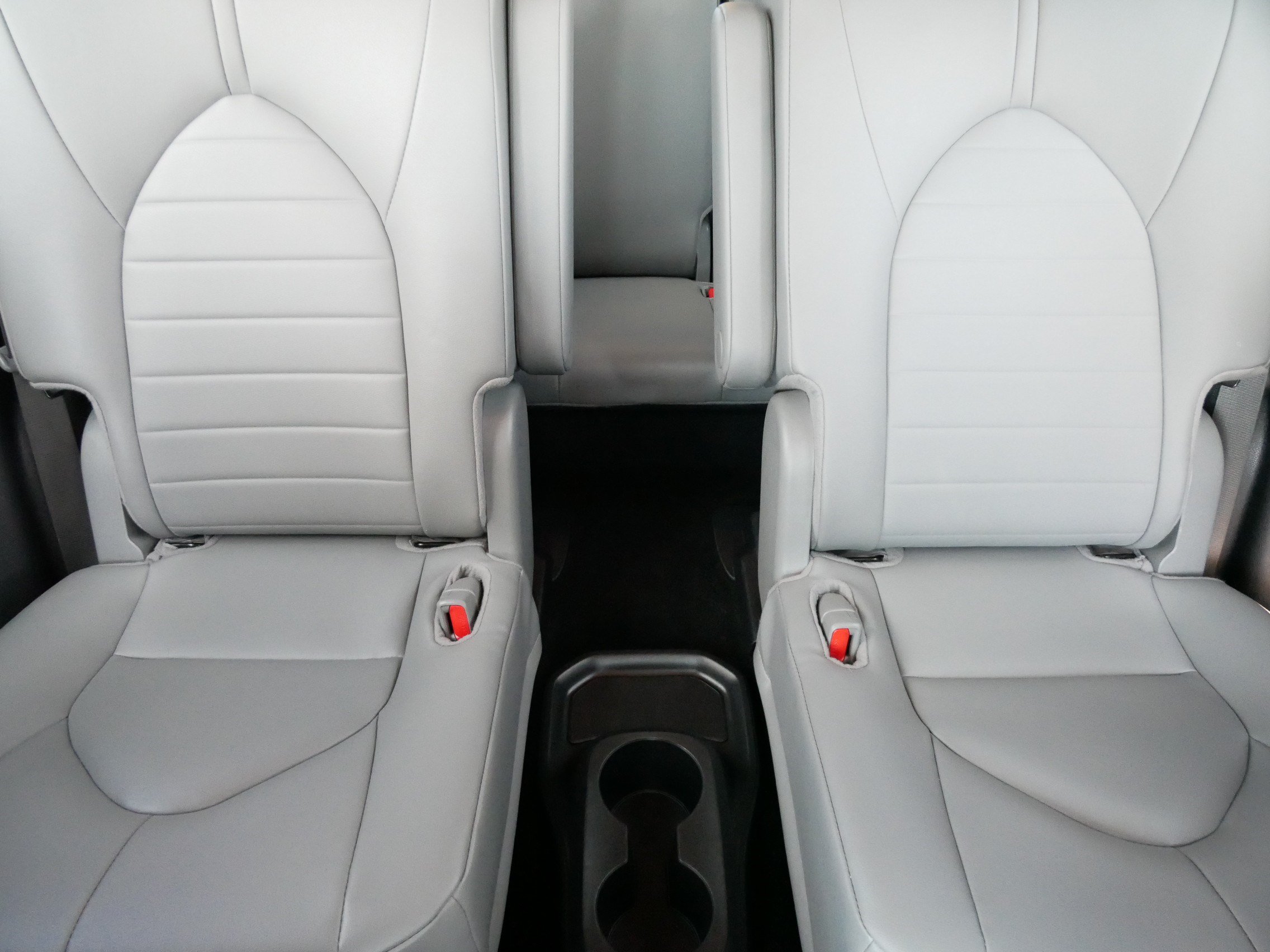 Certified 2026 Toyota Highlander XLE AWD/4WD image 13