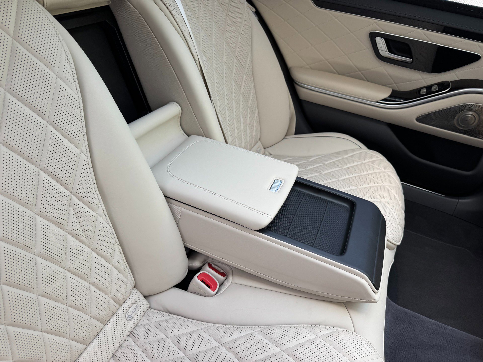 Used 2022 Mercedes-Benz S 580 4MATIC Sedan image 36