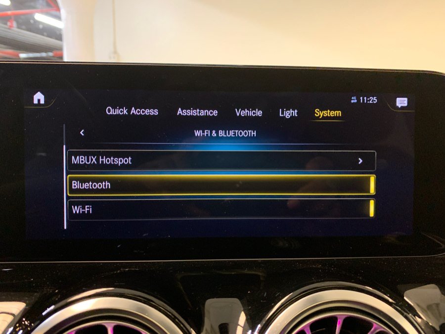 Used 2023 Mercedes-Benz GLA 250 4MATIC w/ AMG Line Exterior image 42