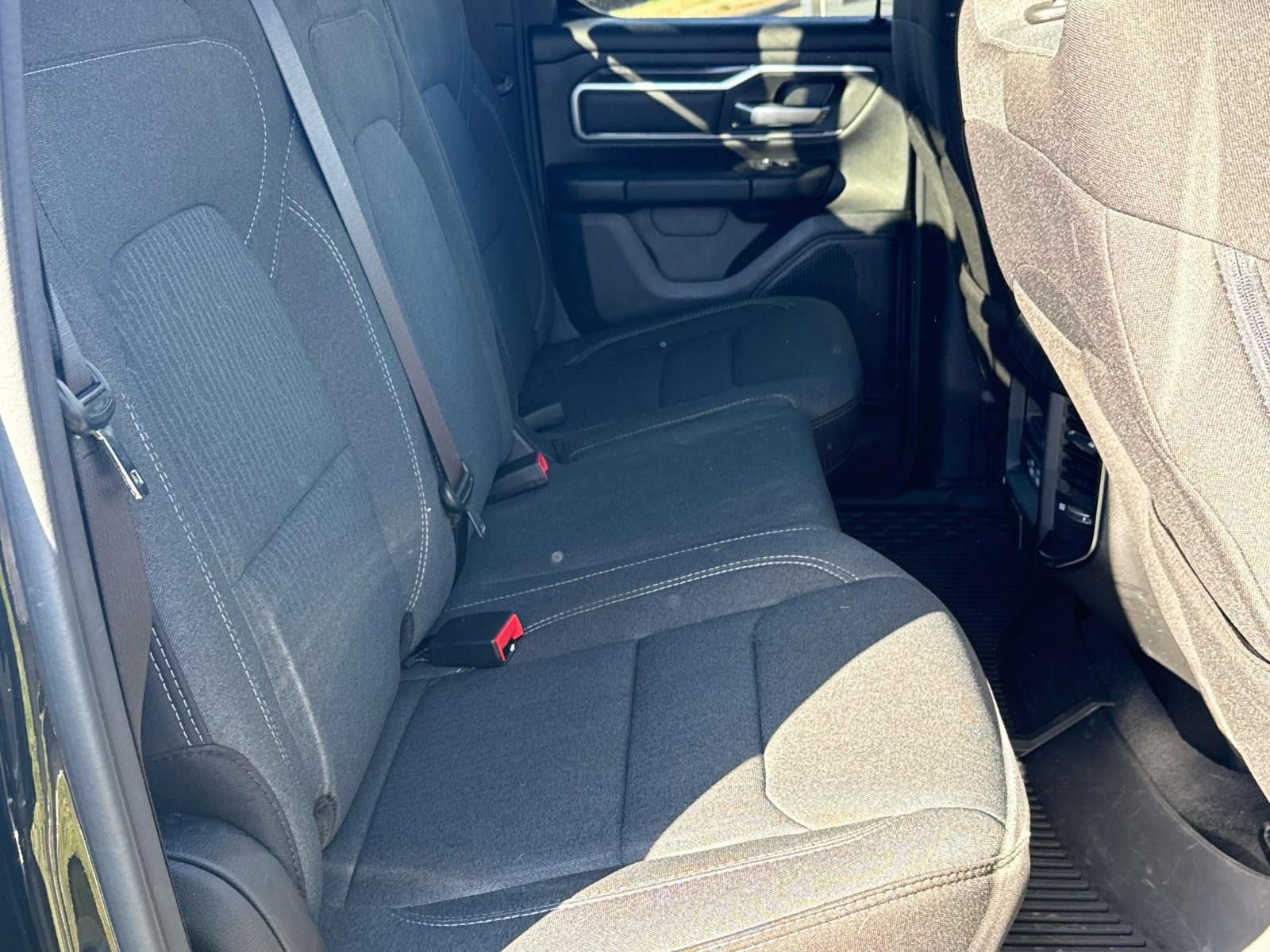 Used 2024 RAM 1500 Big Horn image 30