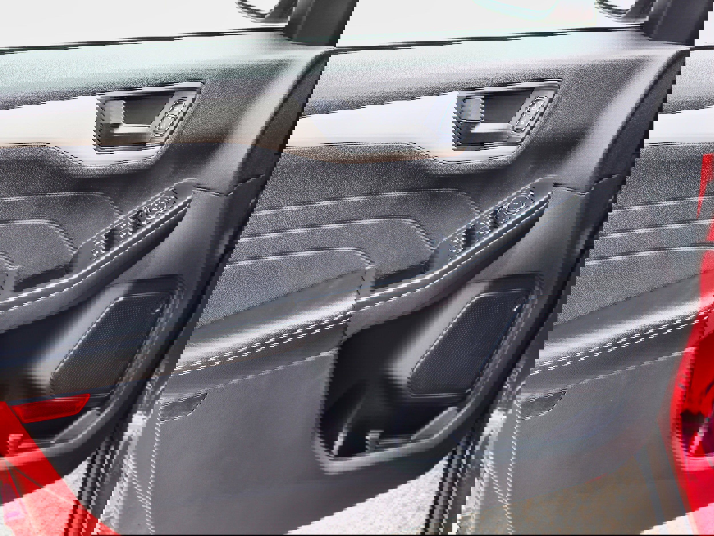 Used 2022 Ford Escape SE w/ Cold Weather Package image 15