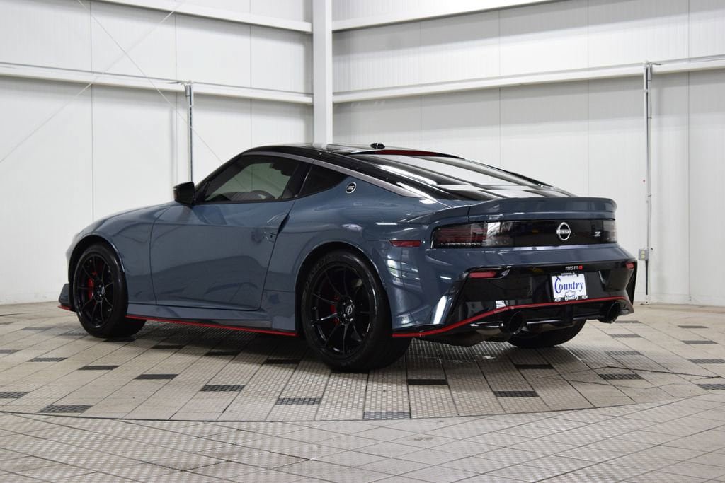 Used 2024 Nissan Z NISMO w/ Floor Mat Package RWD image 6