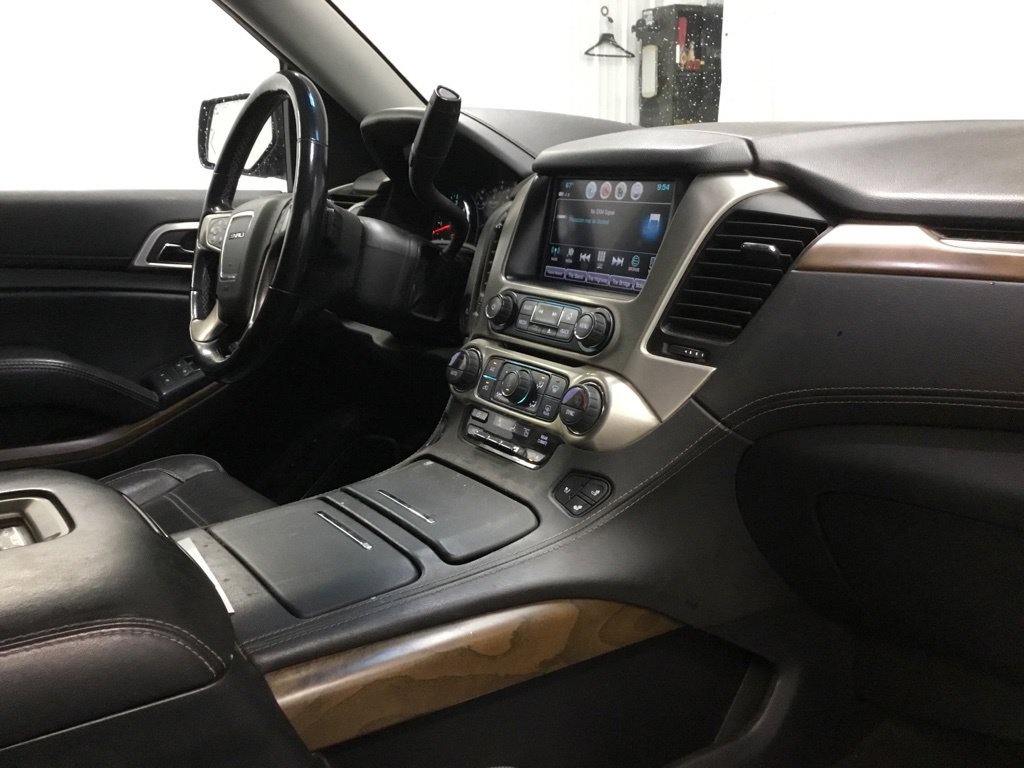 Used 2020 GMC Yukon XL Denali AWD/4WD image 20