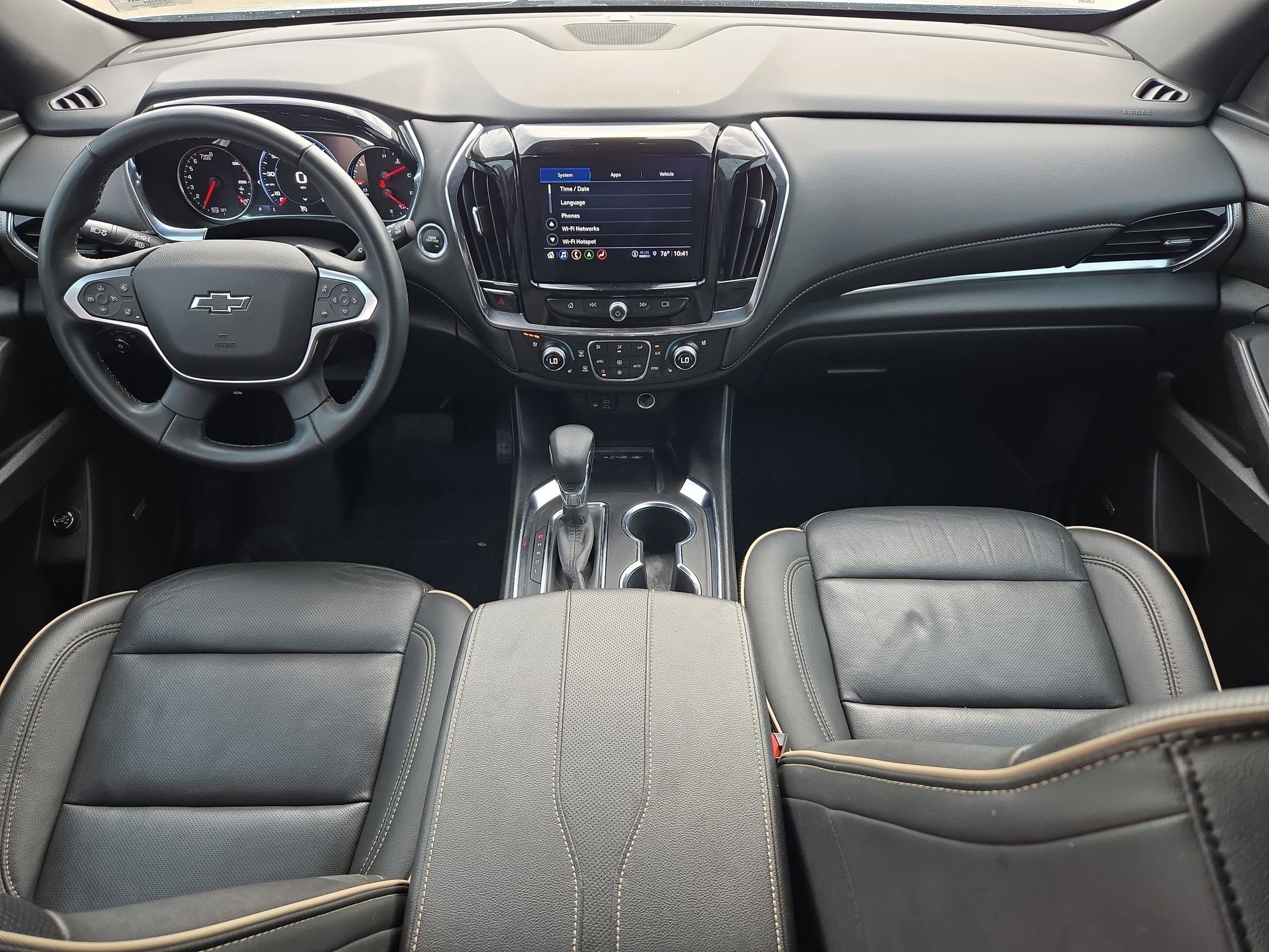 Used 2023 Chevrolet Traverse Premier w/ Redline Edition image 15