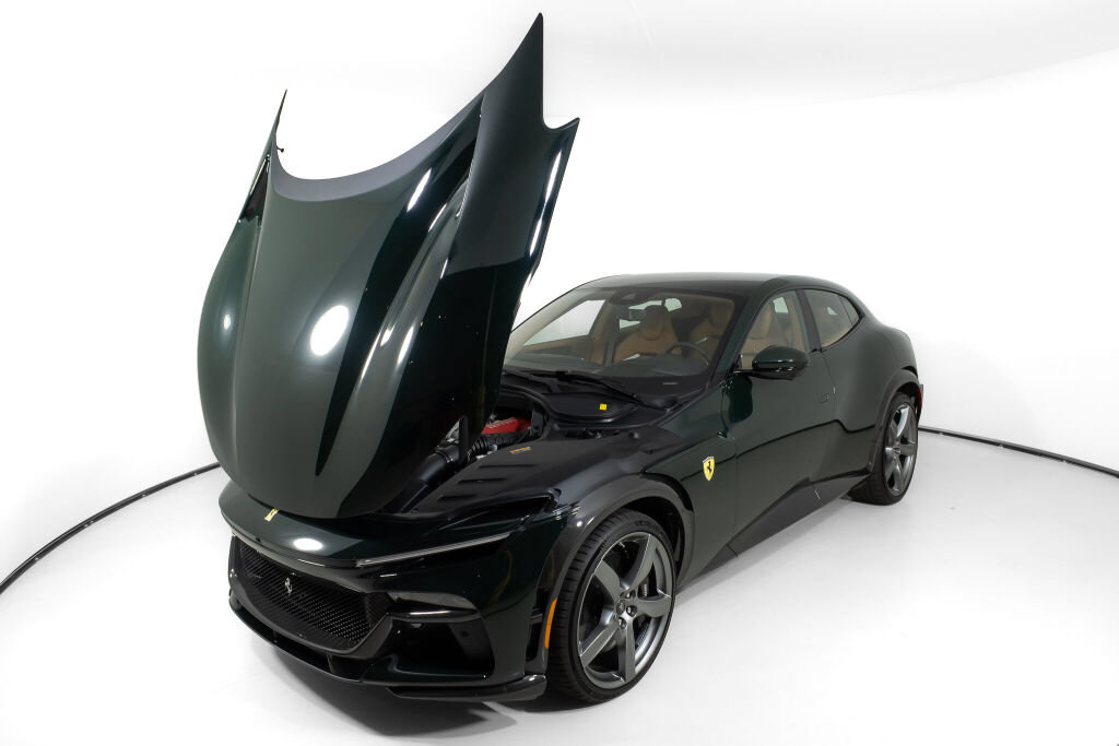 Used 2026 Ferrari Purosangue AWD/4WD image 26