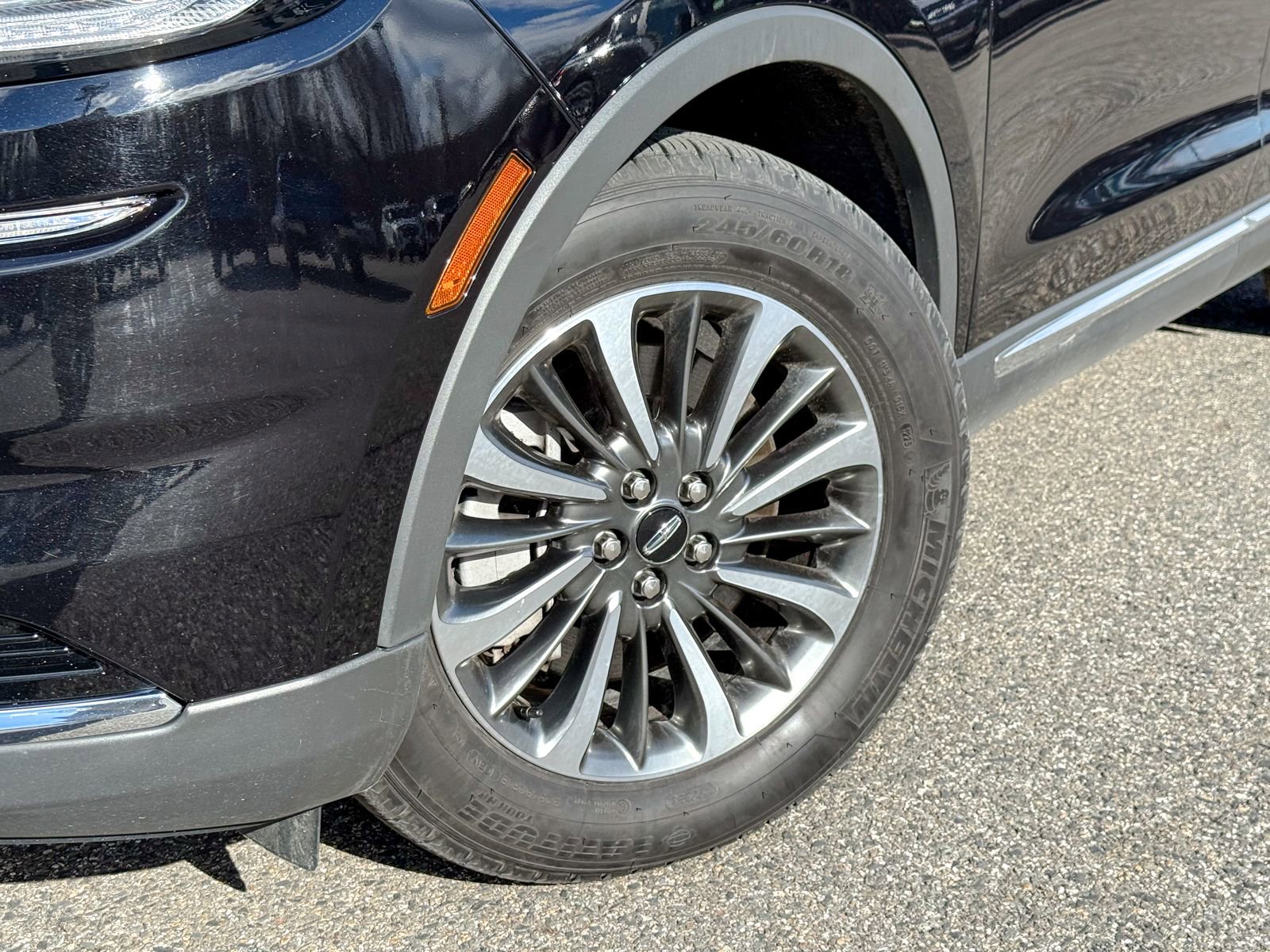 Used 2023 Lincoln Nautilus AWD w/ Premium Package image 10