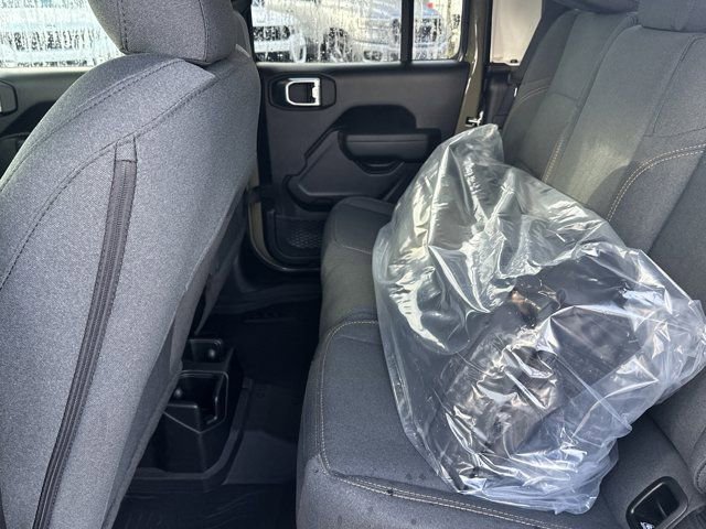 New 2026 Jeep Gladiator Sport image 19