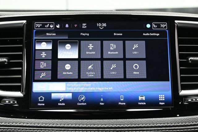 Certified 2024 Chrysler Pacifica Limited FWD image 35