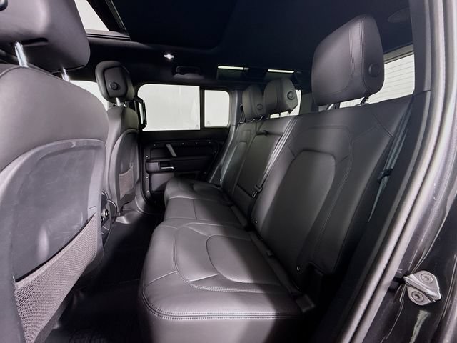 Certified 2024 Land Rover Defender 110 V8 AWD/4WD image 24