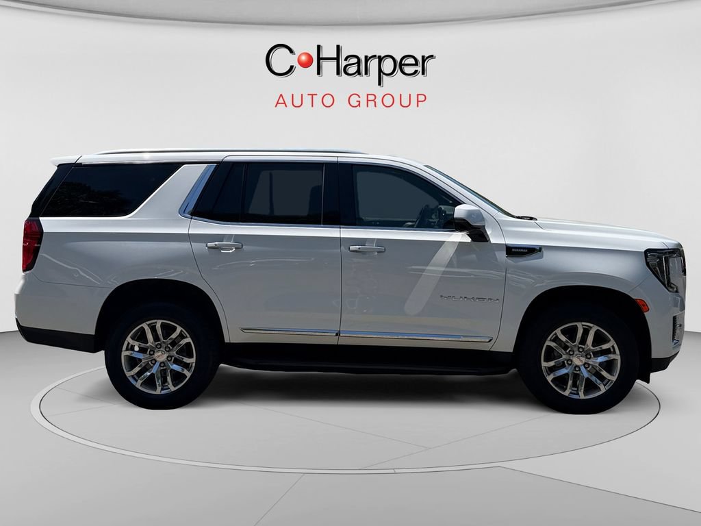 Used 2022 GMC Yukon SLT w/ SLT Luxury Package AWD/4WD image 2