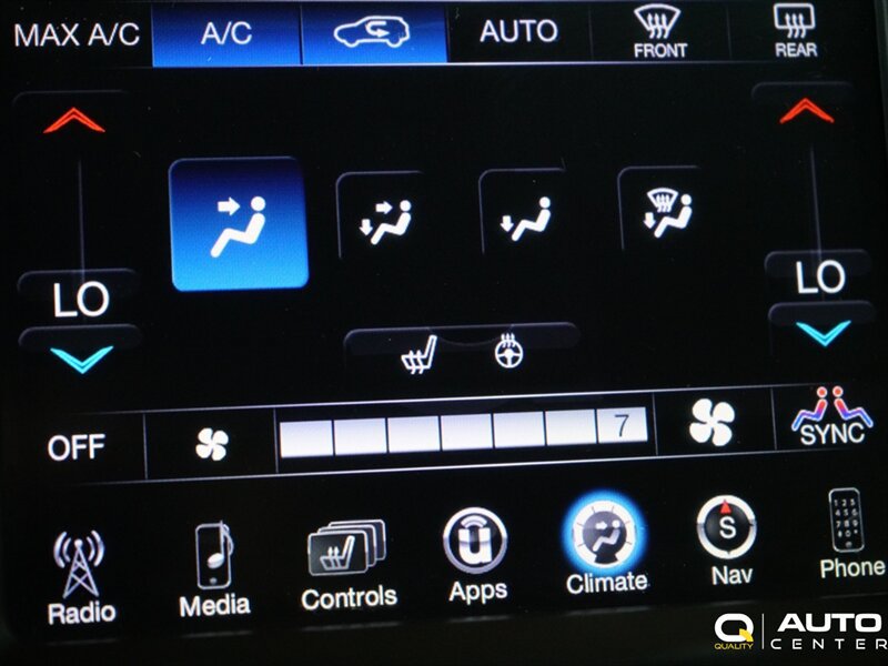 Used 2017 Jeep Cherokee Limited AWD/4WD image 19