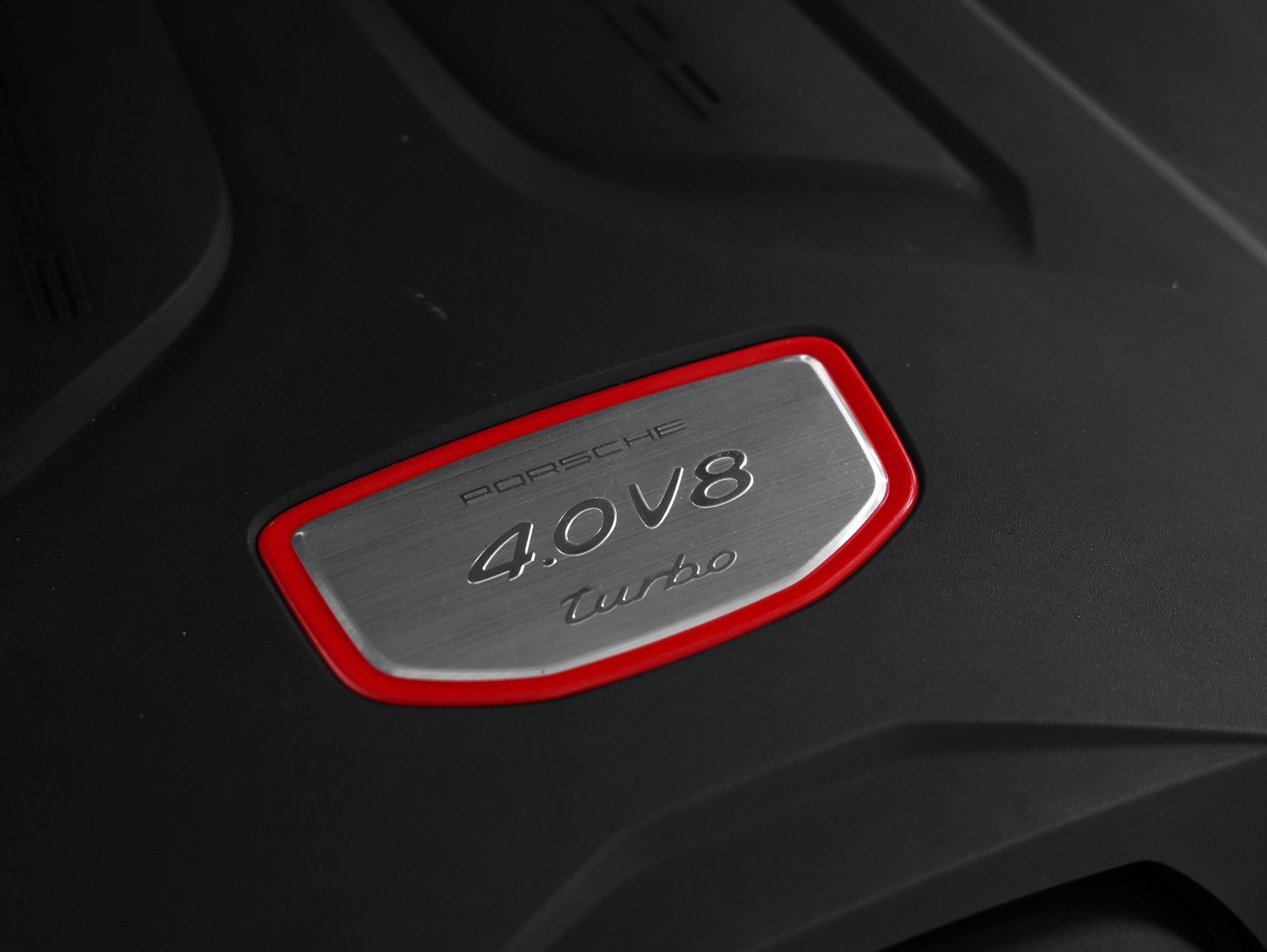 Used 2021 Porsche Cayenne Turbo image 19