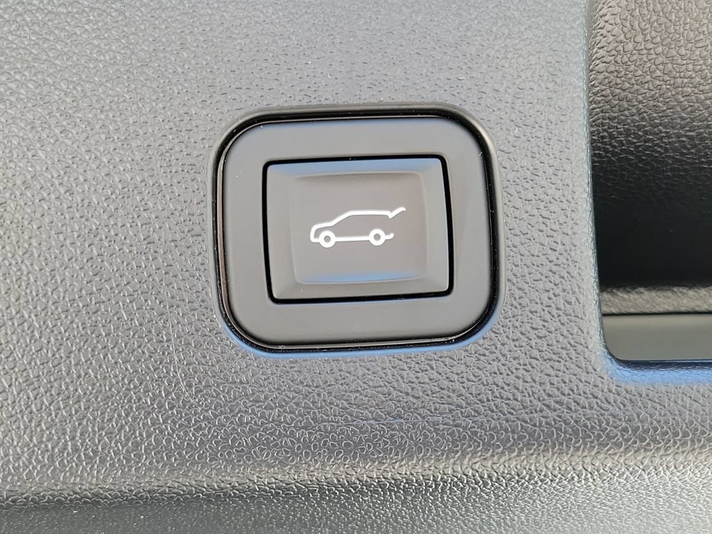 Used 2024 Chevrolet Equinox EV LT AWD/4WD image 14