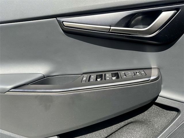 New 2025 Kia EV6 Light w/ Light LR Technology Package image 7