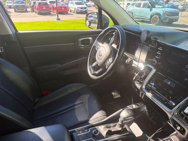 Used 2021 Kia Sorento S w/ Panoramic Sunroof Package AWD/4WD image 15