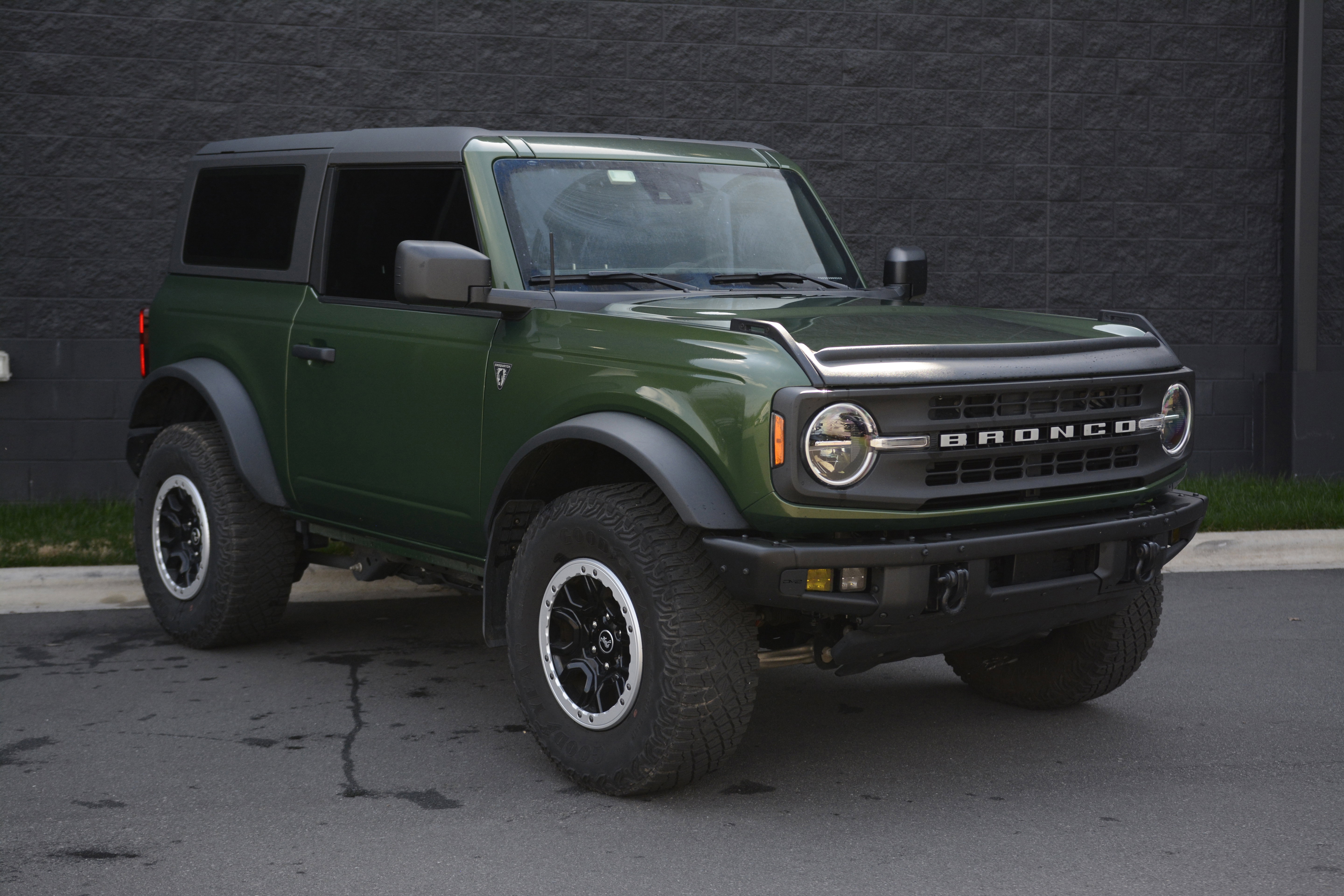 Used 2023 Ford Bronco 2-Door w/ Sasquatch Package image 9