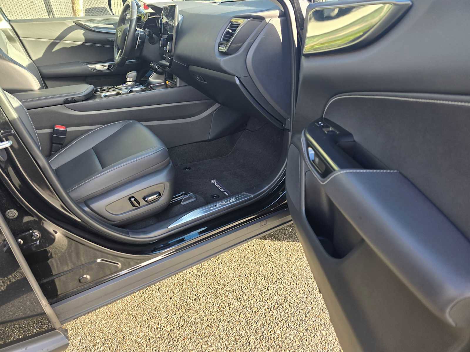 Certified 2025 Lexus NX 350h AWD w/ Cold Area Package image 10