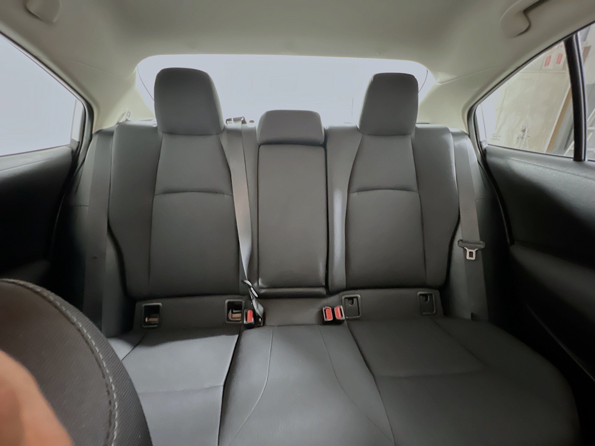 Used 2022 Toyota Corolla LE FWD image 32