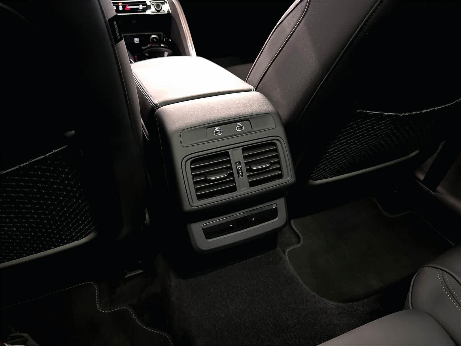 Certified 2025 Audi Q5 Premium AWD/4WD image 33