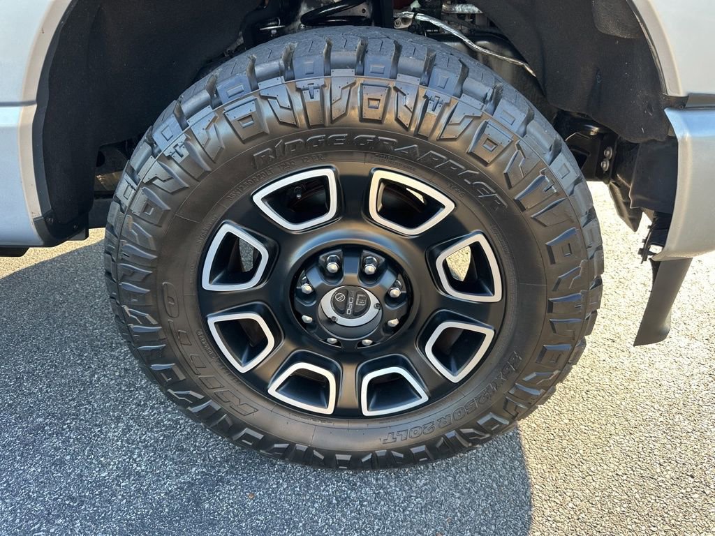 Used 2024 Ford F250 Platinum image 50