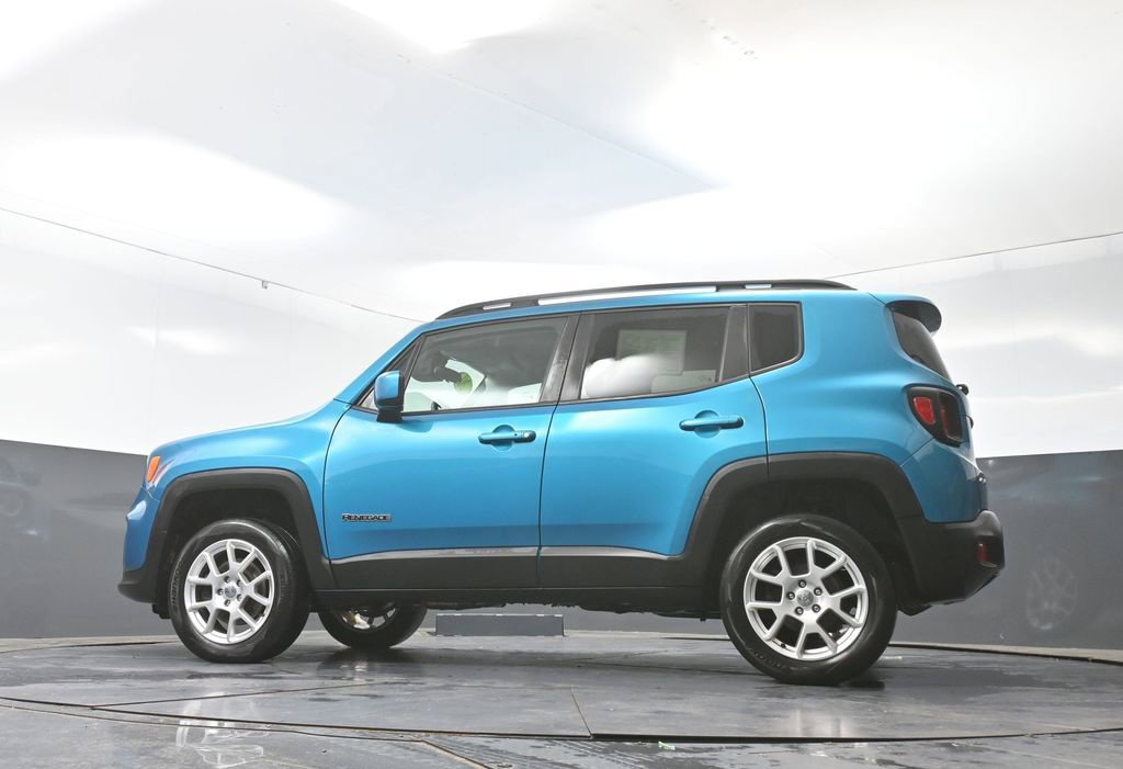 Used 2020 Jeep Renegade Latitude w/ Cold Weather Group AWD/4WD image 54