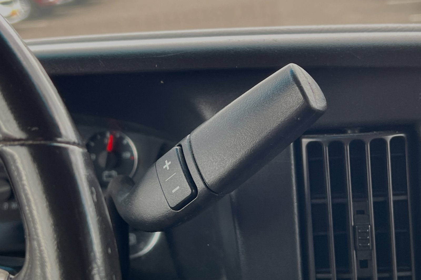 Used 2019 Chevrolet Express 3500 w/ Power Convenience Package image 20