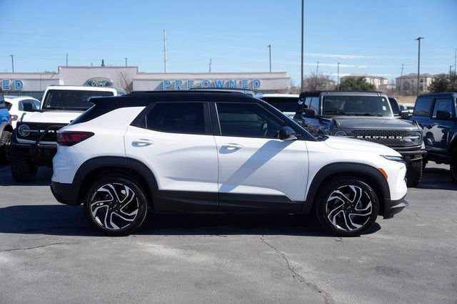 Used 2024 Chevrolet TrailBlazer RS w/ Driver Confidence Package image 5