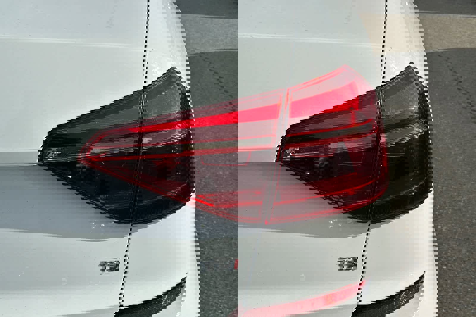 Used 2019 Volkswagen Passat 2.0T Wolfsburg image 17