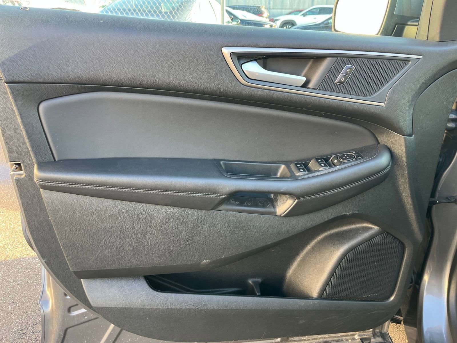 Used 2024 Ford Edge SEL image 18