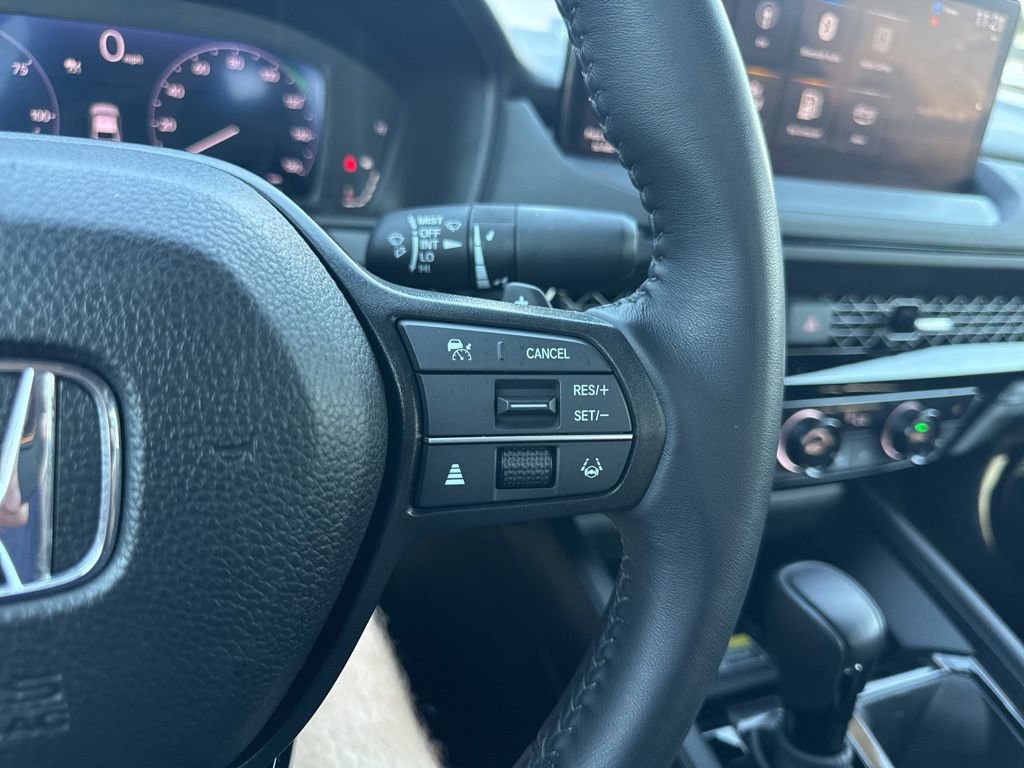 Used 2025 Honda Accord Sport image 16