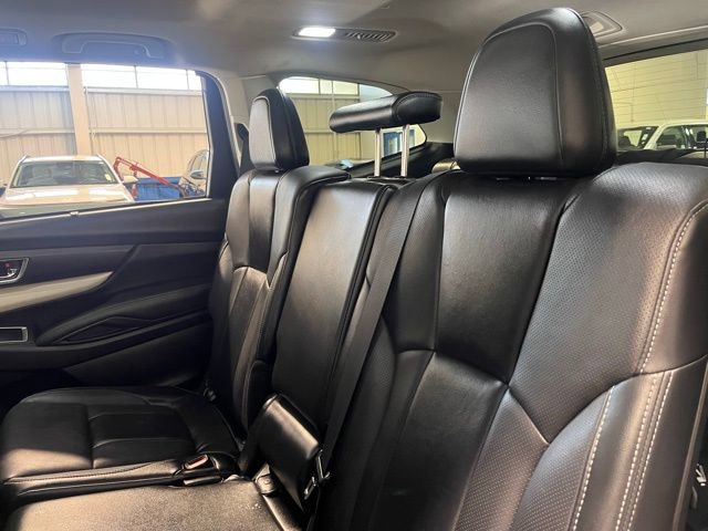 Used 2020 Subaru Ascent Limited w/ Technology Package image 18