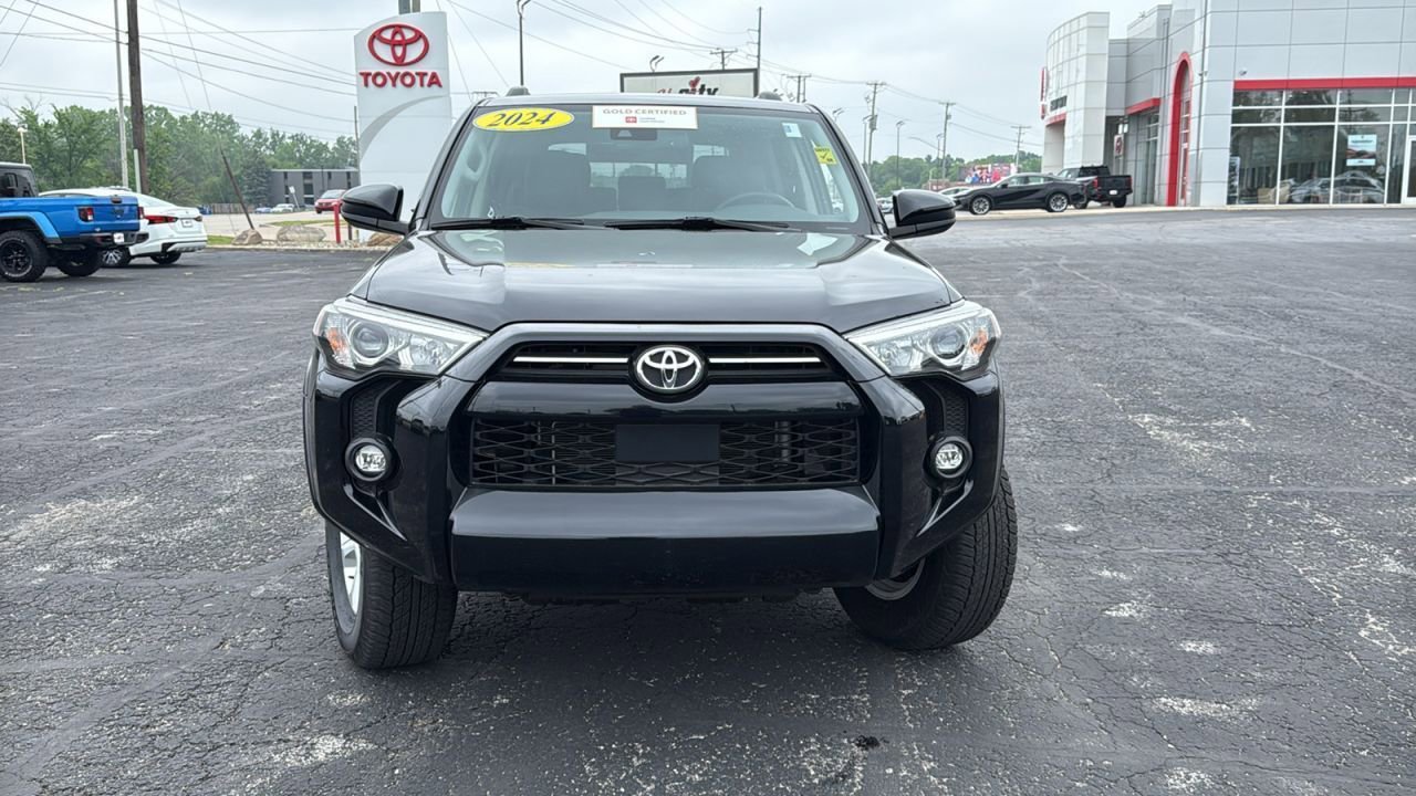 Certified 2024 Toyota 4Runner SR5 image 2