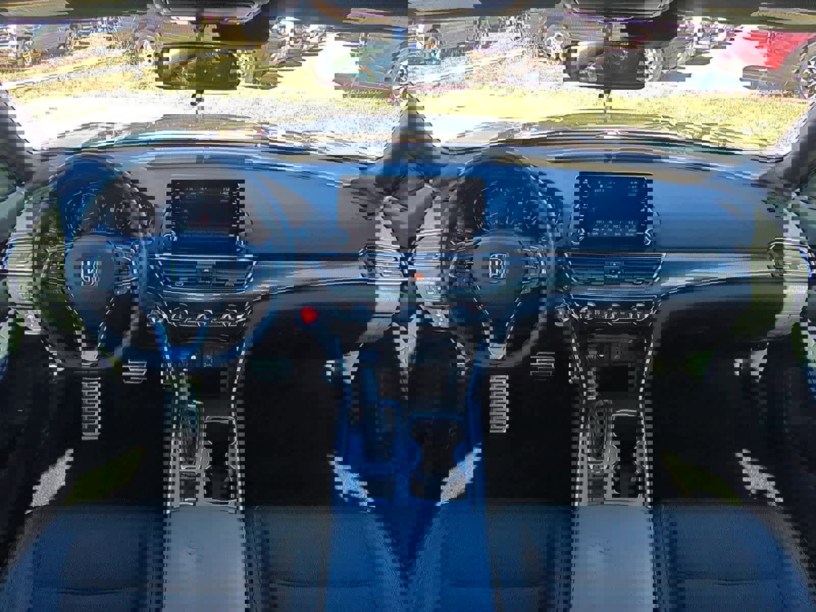 Used 2018 Honda Accord Sport image 14