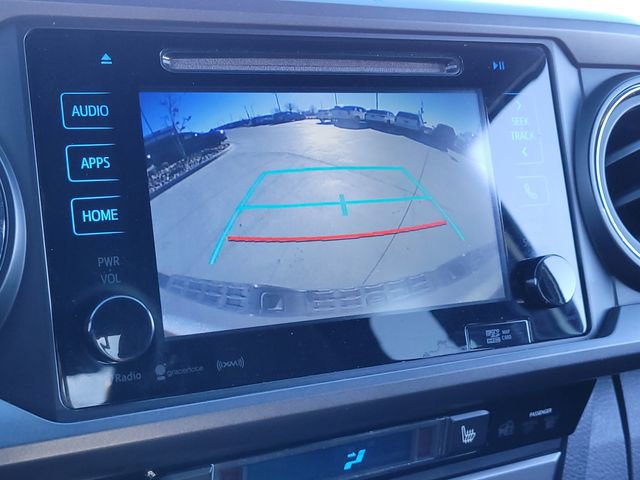 Used 2017 Toyota Tacoma TRD Off-Road w/ Premium & Technology Package image 15