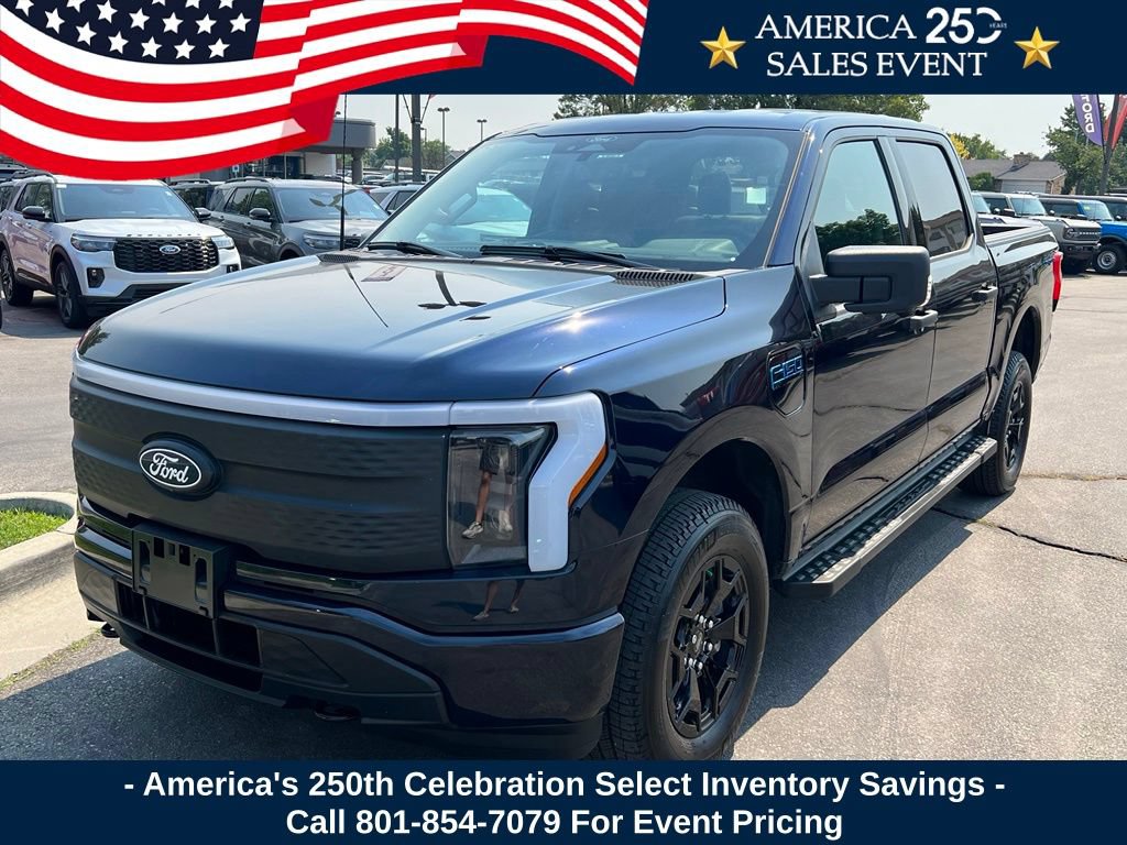 Used 2025 Ford F150 Lightning XLT AWD/4WD image 2