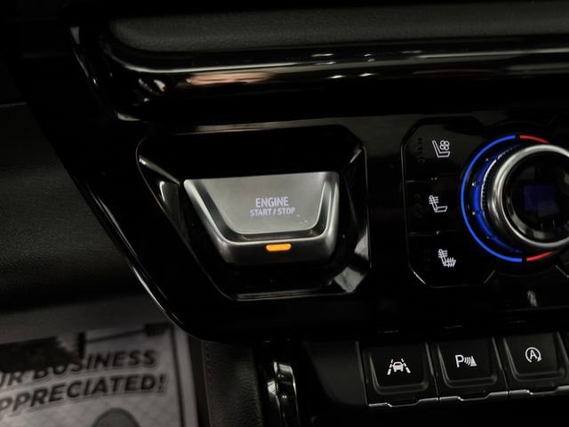 Used 2024 GMC Sierra 1500 AT4 w/ Technology Package image 17